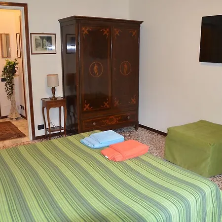 Quercia Apartmán Como