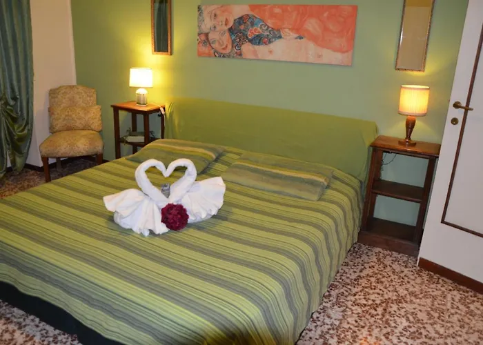 شقة Quercia كومو